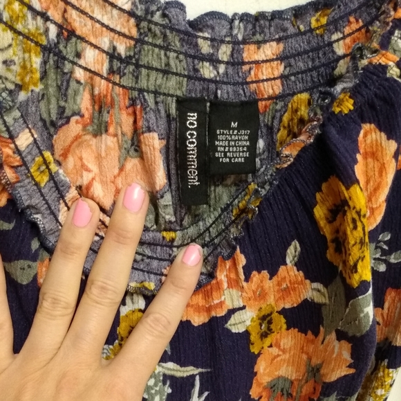 Off the shoulder romper - Picture 3 of 3